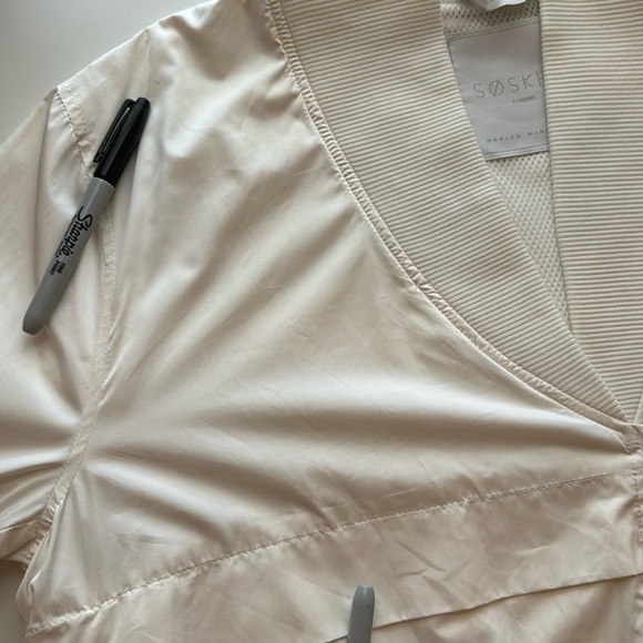 SOSKEN STUDIOS MARISA MINICUCCI FATE - ATHLEISURE JACKET Size 2 - Picture 11 of 16